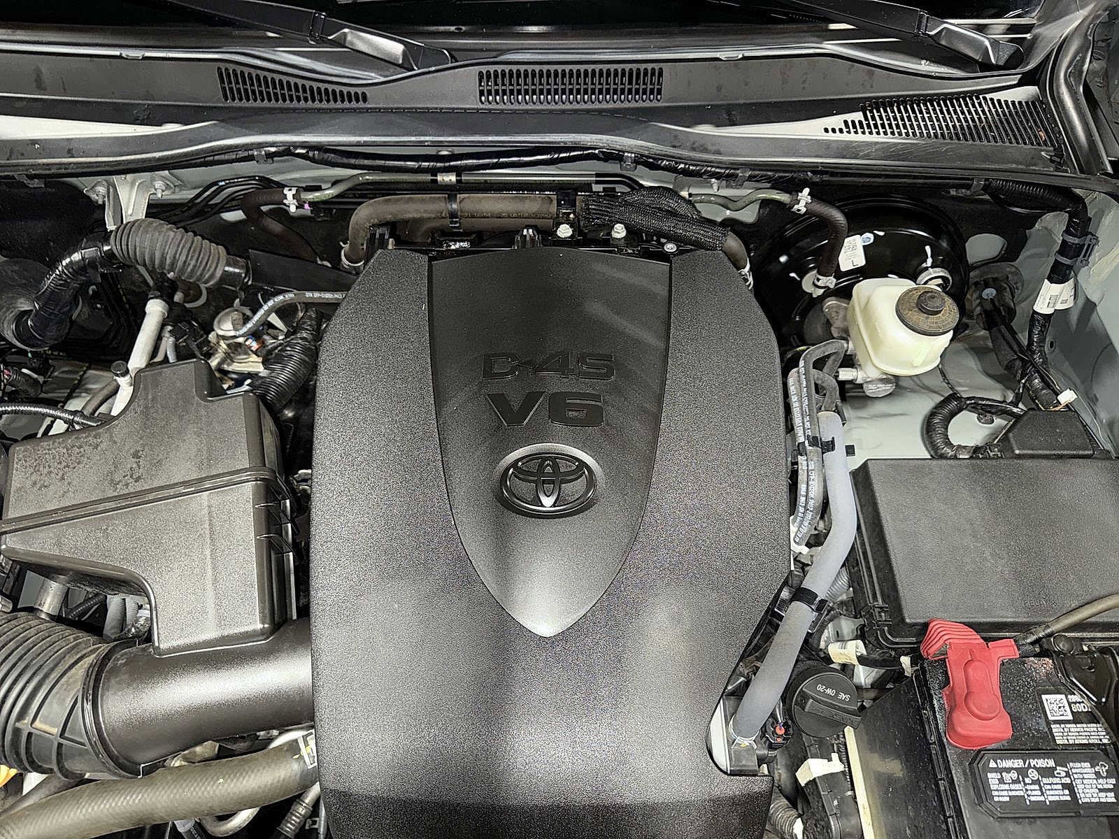 Thumbnail: 2022 Toyota Tacoma - 12