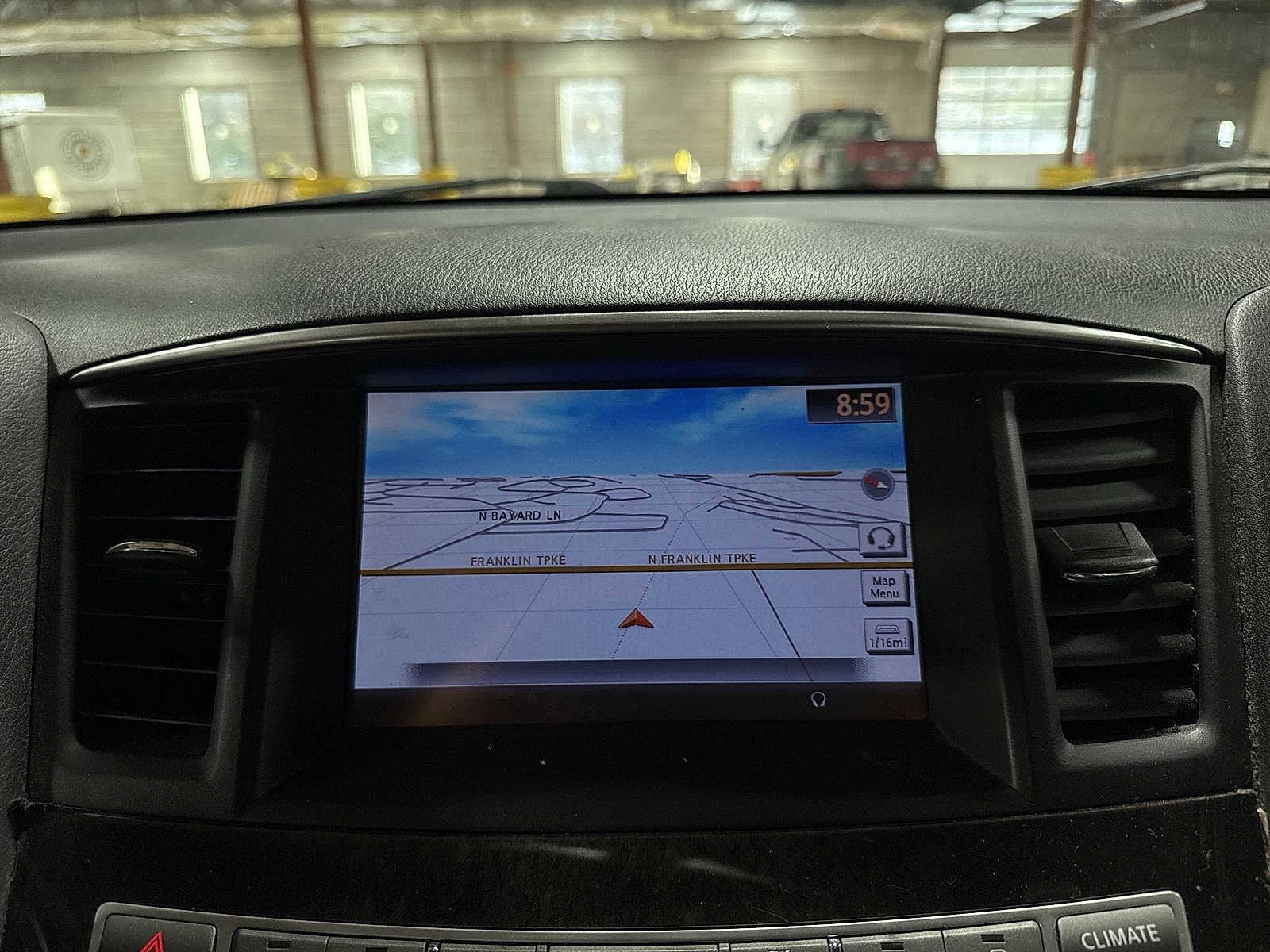 Thumbnail: 2013 INFINITI JX35 - 21