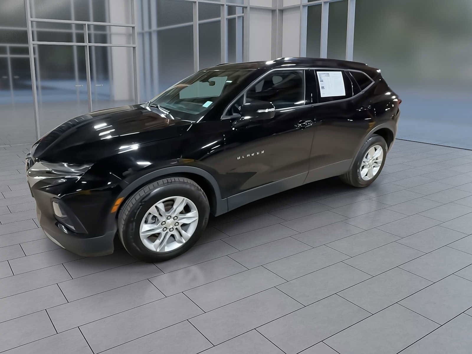 Thumbnail: 2019 Chevrolet Blazer - 4