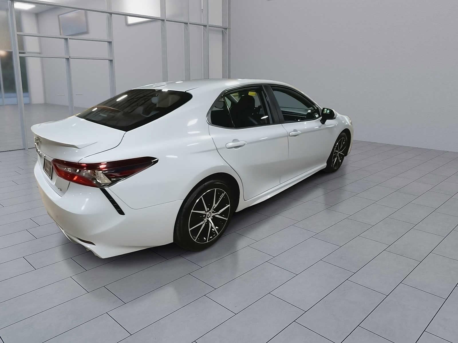 Thumbnail: 2024 Toyota Camry - 8
