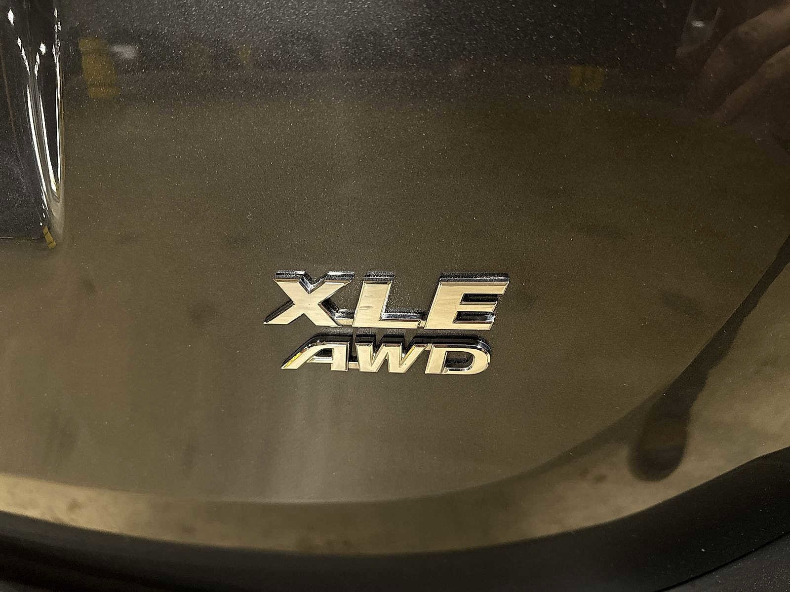 Thumbnail: 2014 Toyota RAV4 - 26