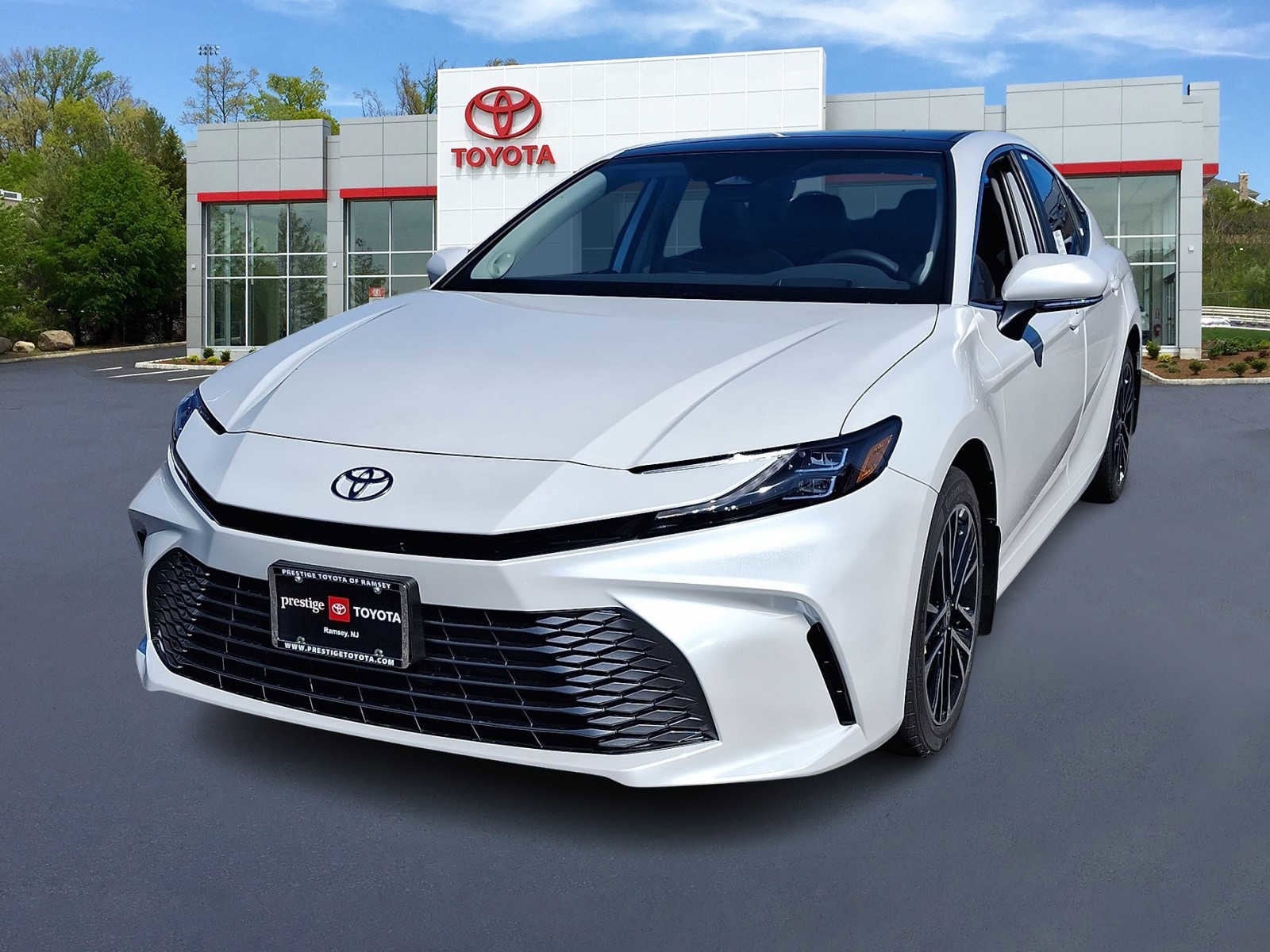 Thumbnail: 2026 Toyota Camry - 1
