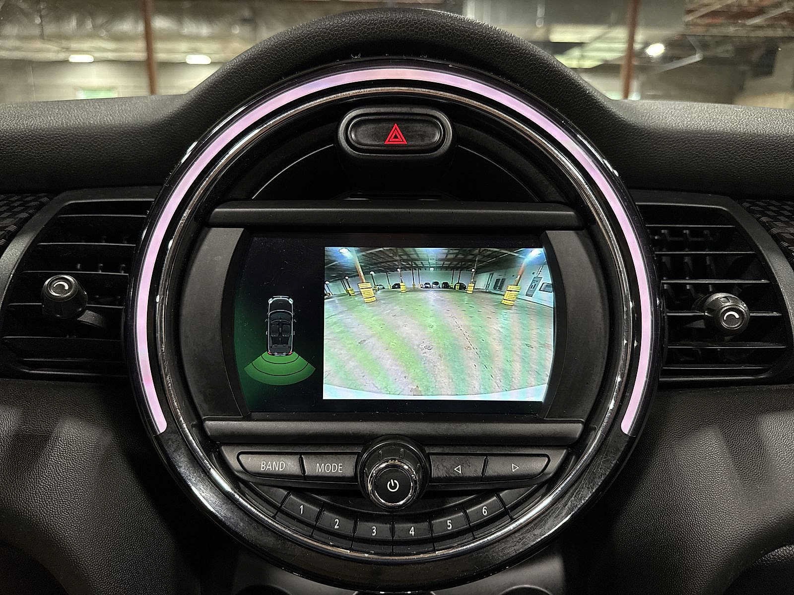 Thumbnail: 2019 MINI Cooper Convertible - 23