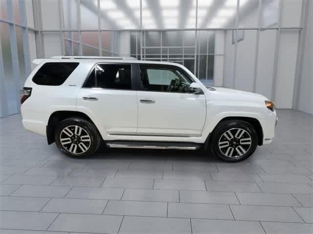 Thumbnail: 2023 Toyota 4Runner - 17