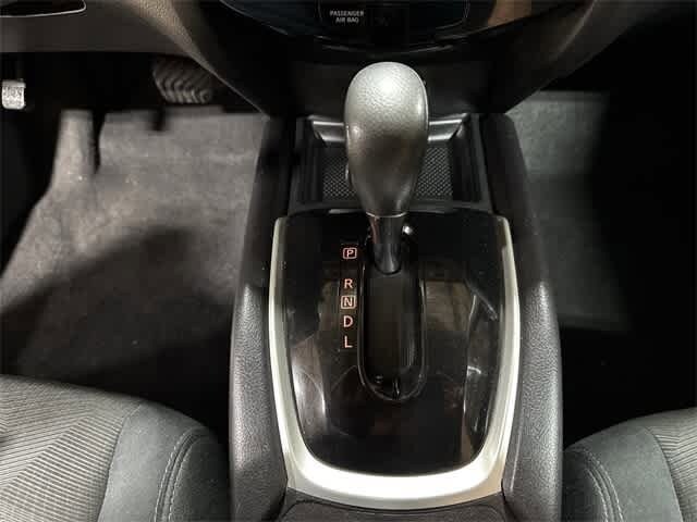 Thumbnail: 2015 Nissan Rogue - 30