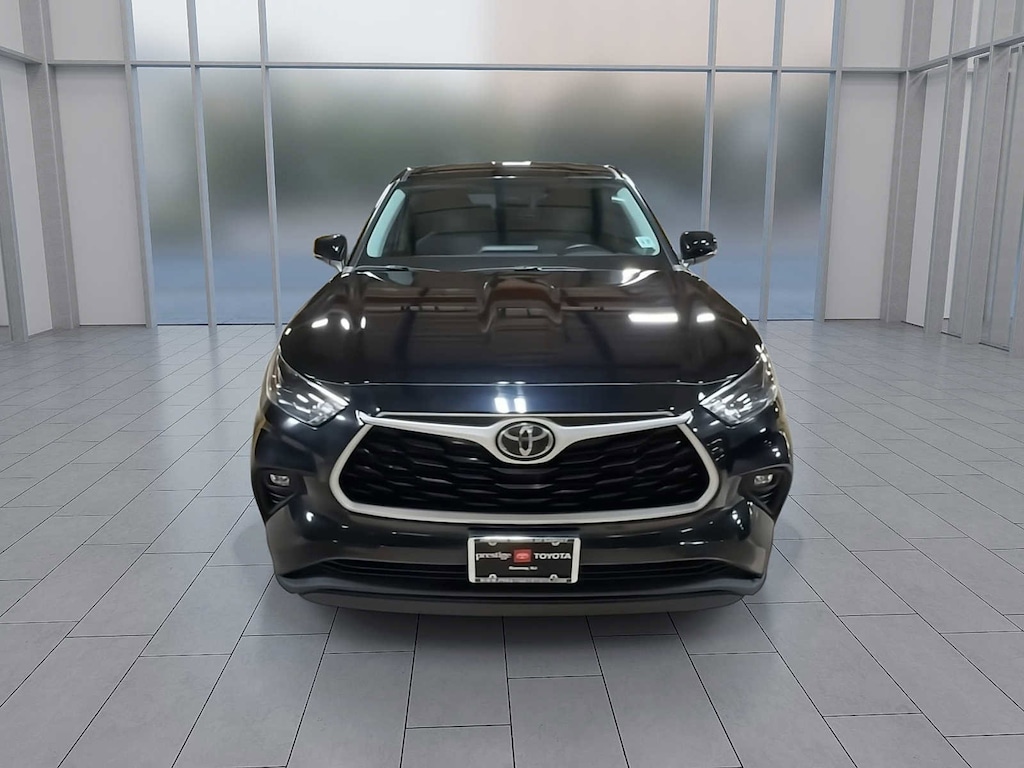 Certified 2022 Toyota Highlander LE SUV