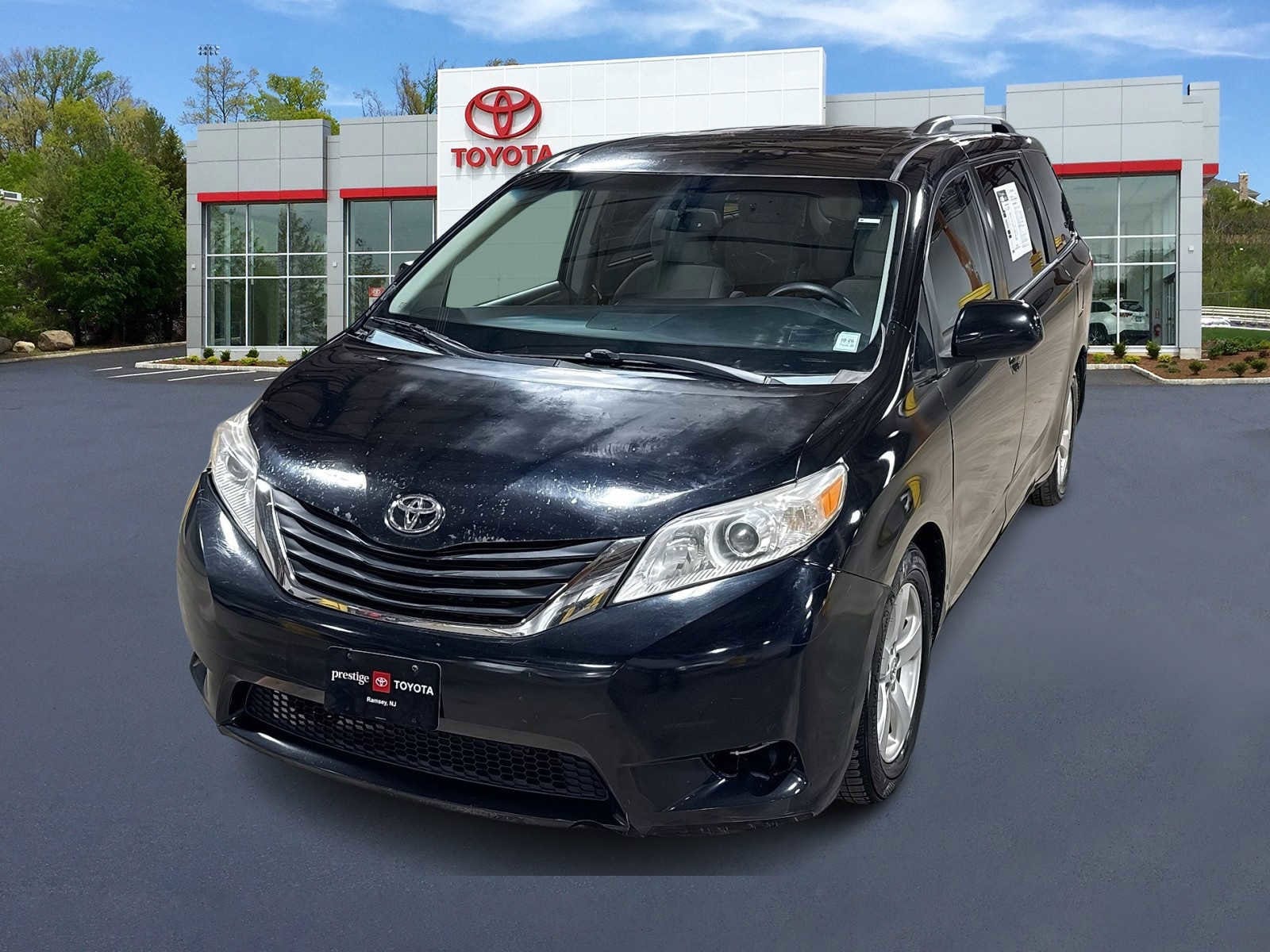 2015 Toyota Sienna LE -
                  Ramsey, NJ