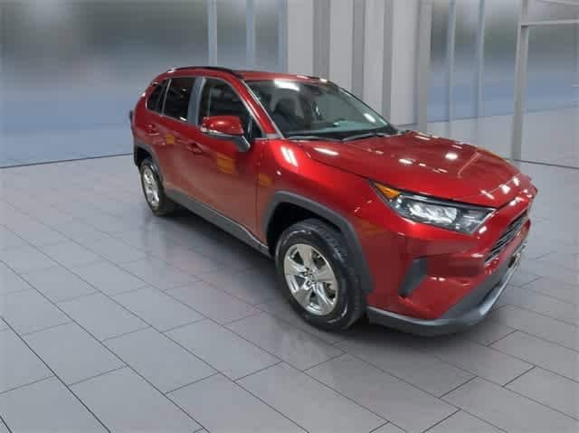 2022 Toyota RAV4 LE 2