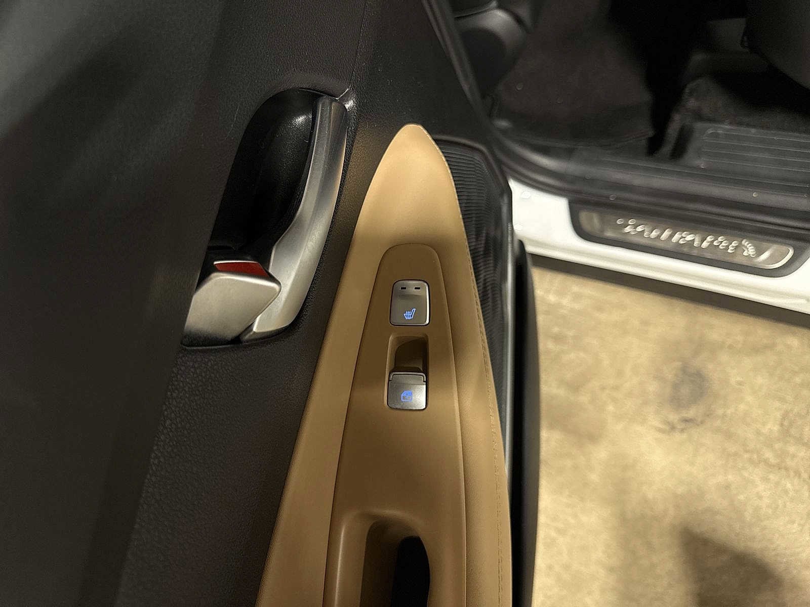 Thumbnail: 2021 Hyundai Santa Fe - 34