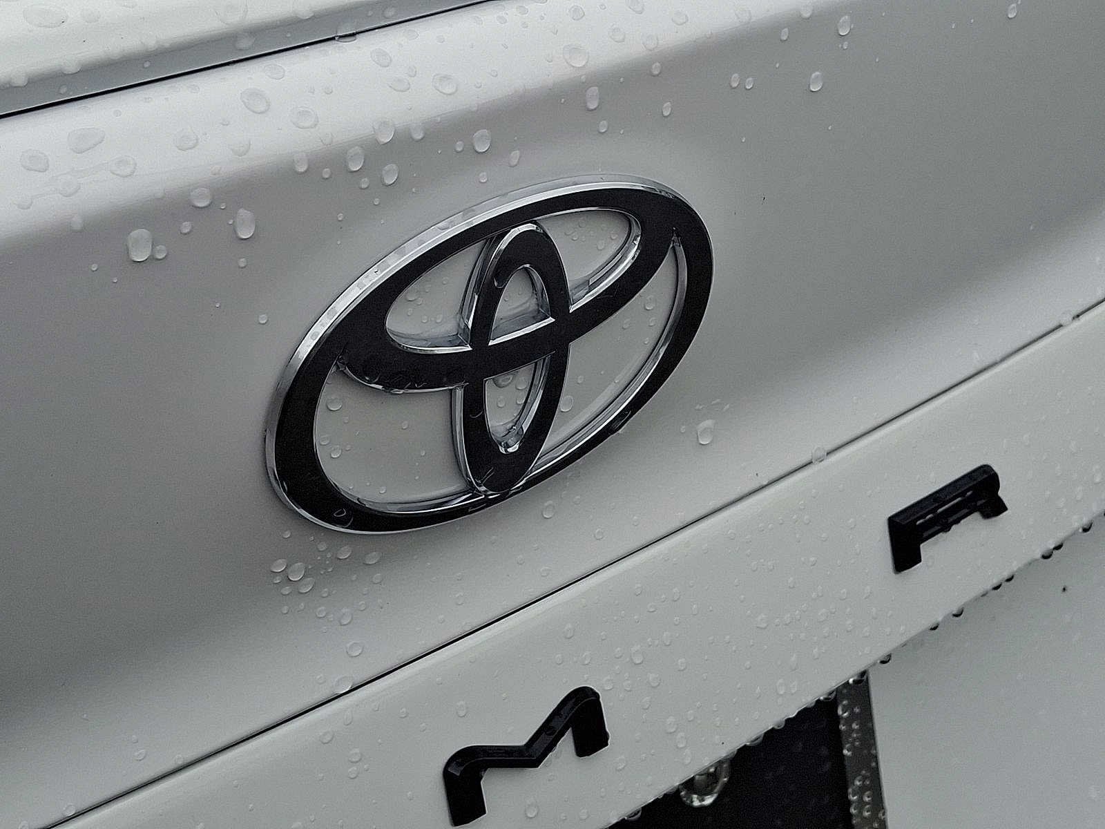 Thumbnail: 2026 Toyota Camry - 19