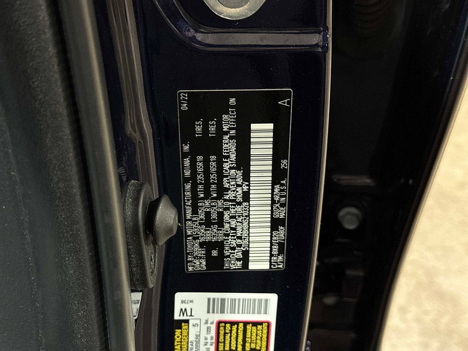 Thumbnail: 2022 Toyota Highlander - 14