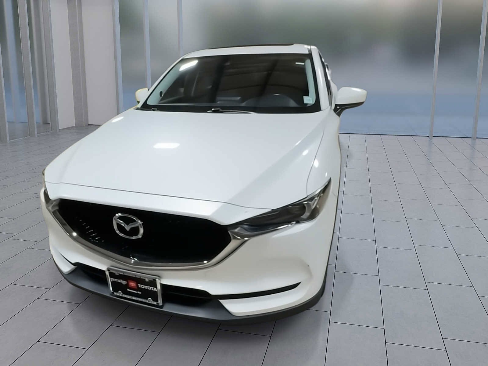 2017 Mazda CX-5 Grand Touring Select photo 4