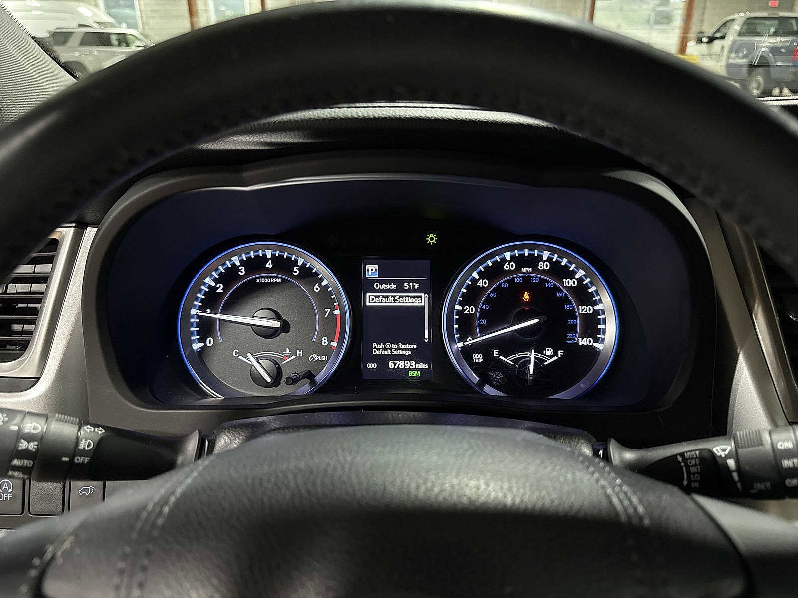 Thumbnail: 2018 Toyota Highlander - 35