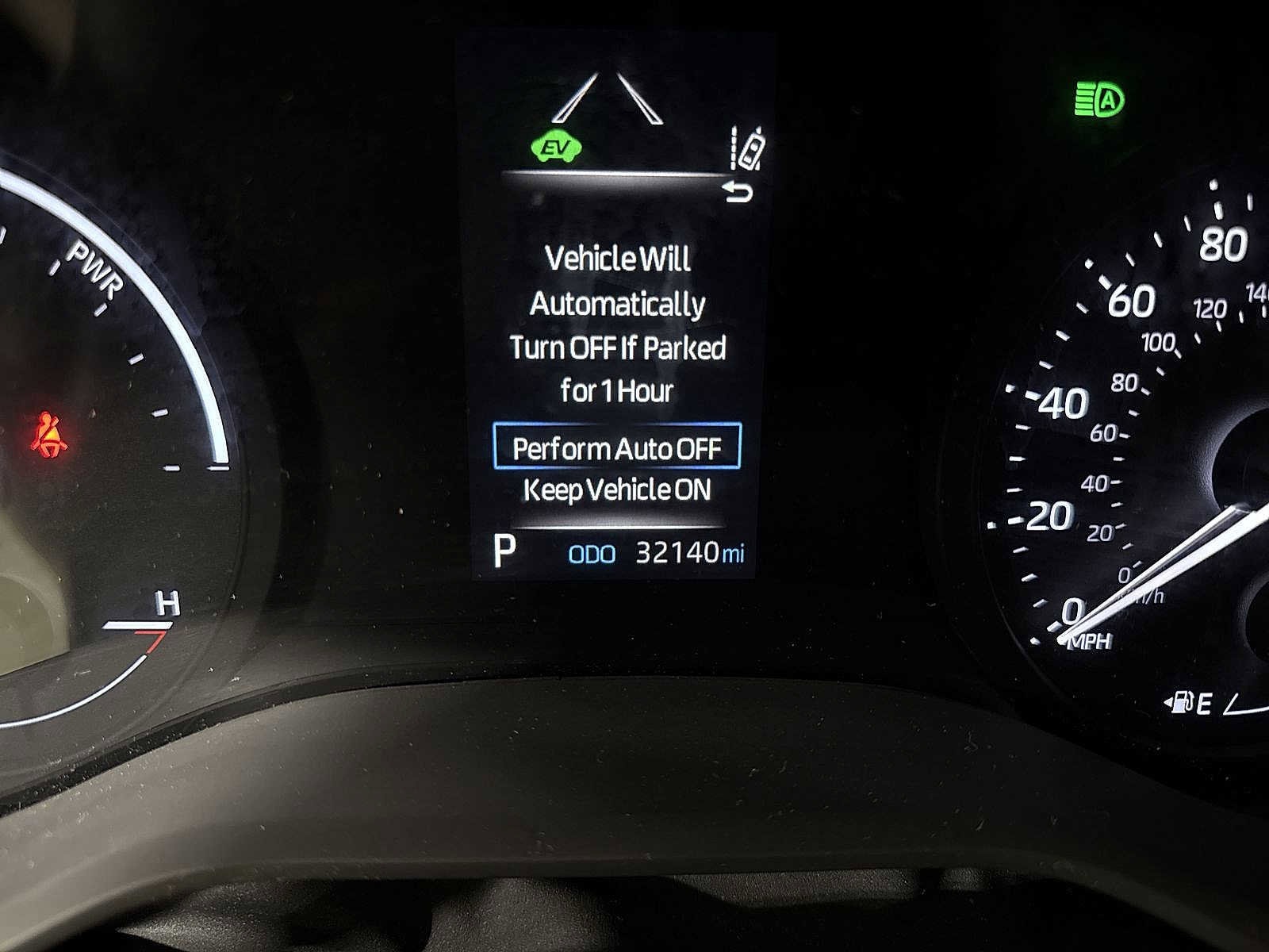 Thumbnail: 2022 Toyota Sienna - 20