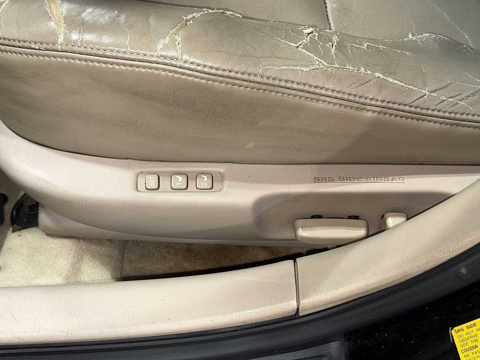 Thumbnail: 1998 Lexus ES - 23