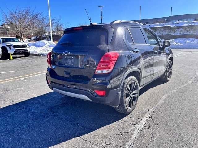 Thumbnail: 2019 Chevrolet Trax - 4