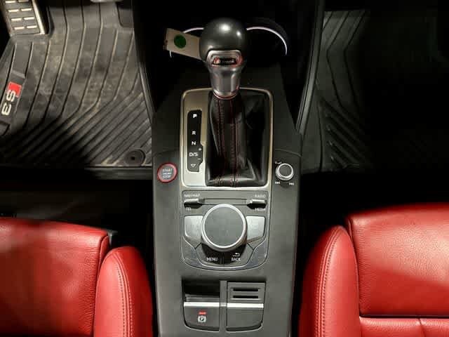 Thumbnail: 2018 Audi S3 - 32