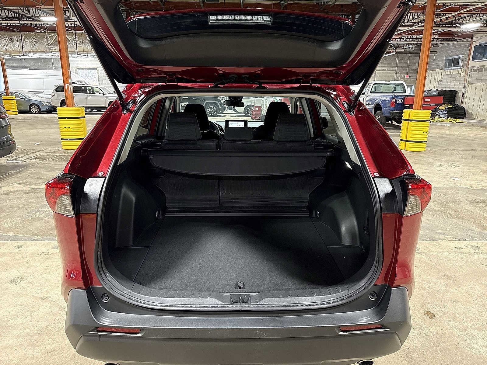 Thumbnail: 2023 Toyota RAV4 - 11