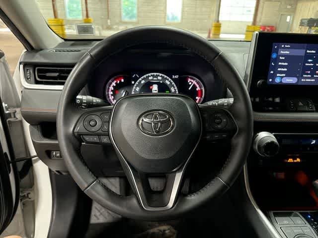 Thumbnail: 2024 Toyota RAV4 - 18
