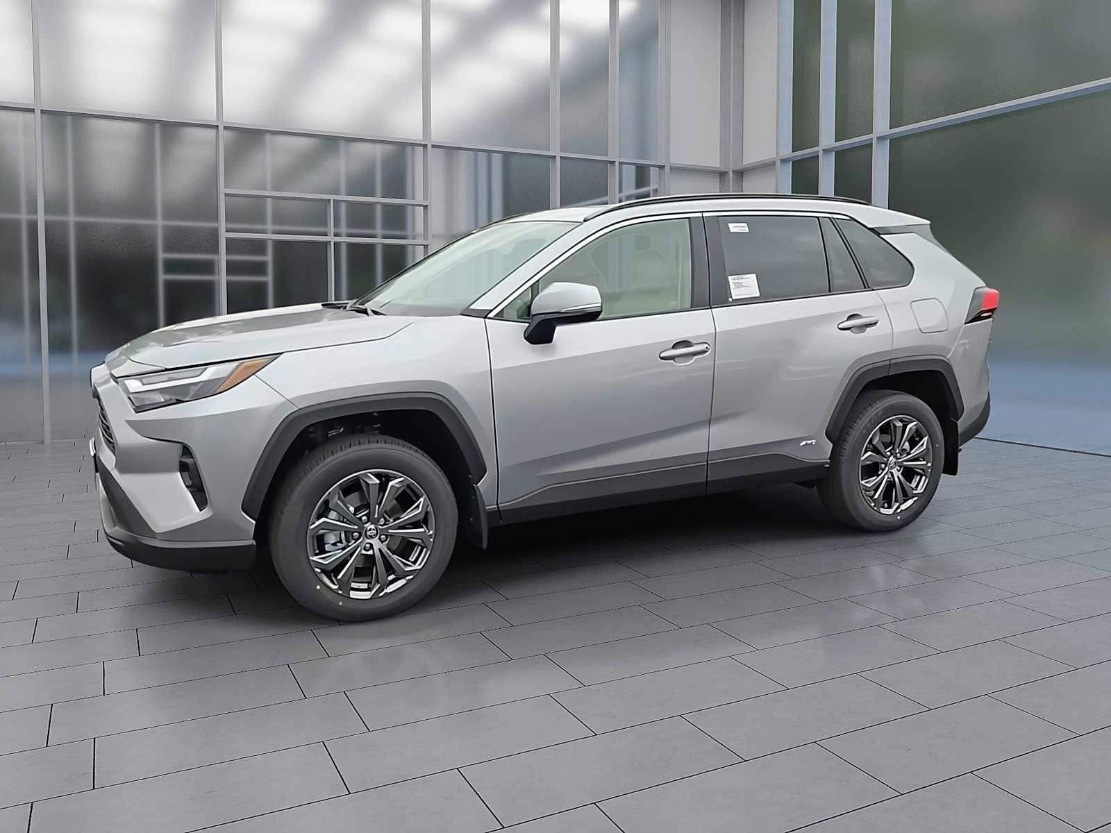 Thumbnail: 2025 Toyota RAV4 - 3