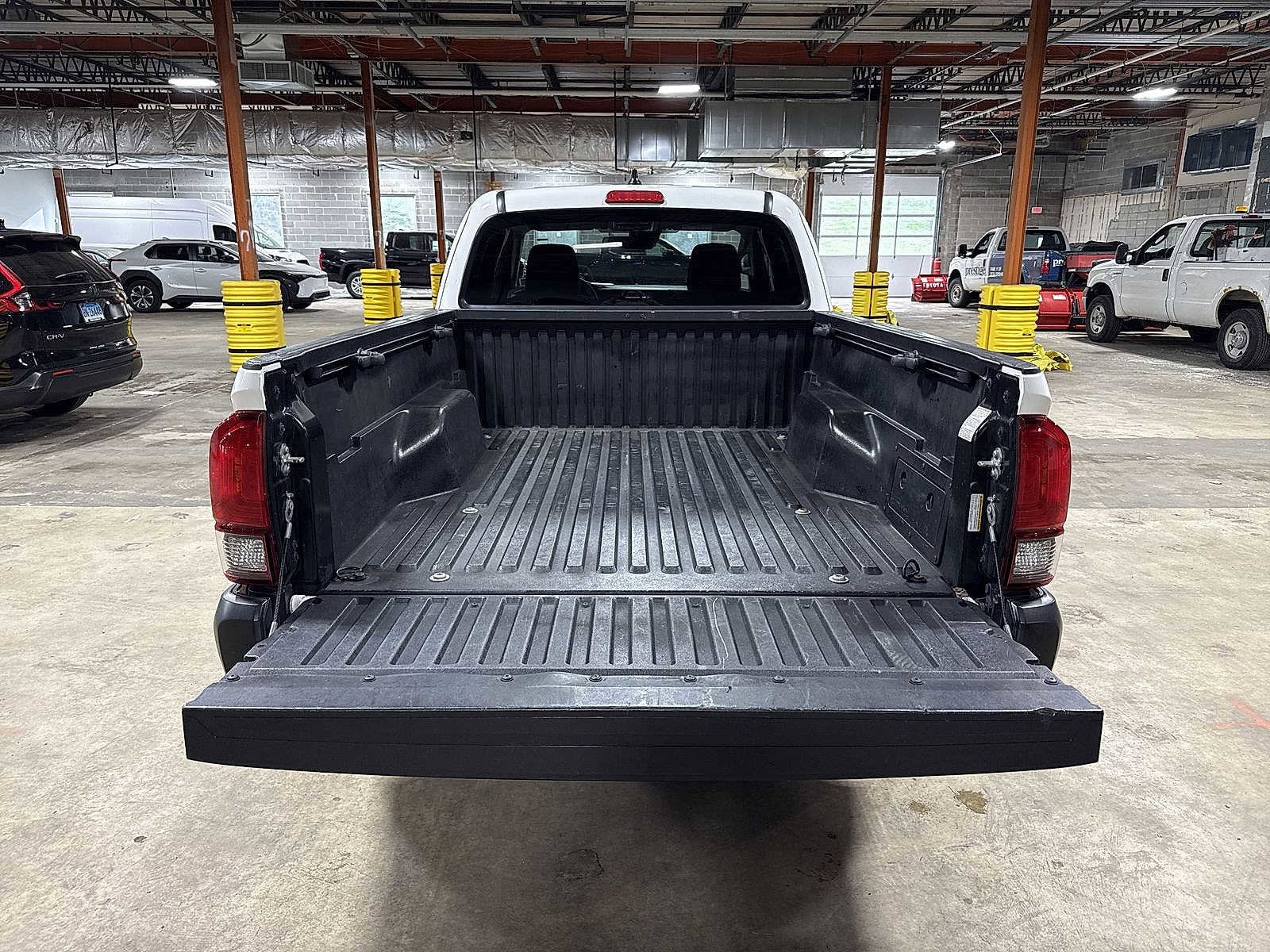 Thumbnail: 2021 Toyota Tacoma - 11