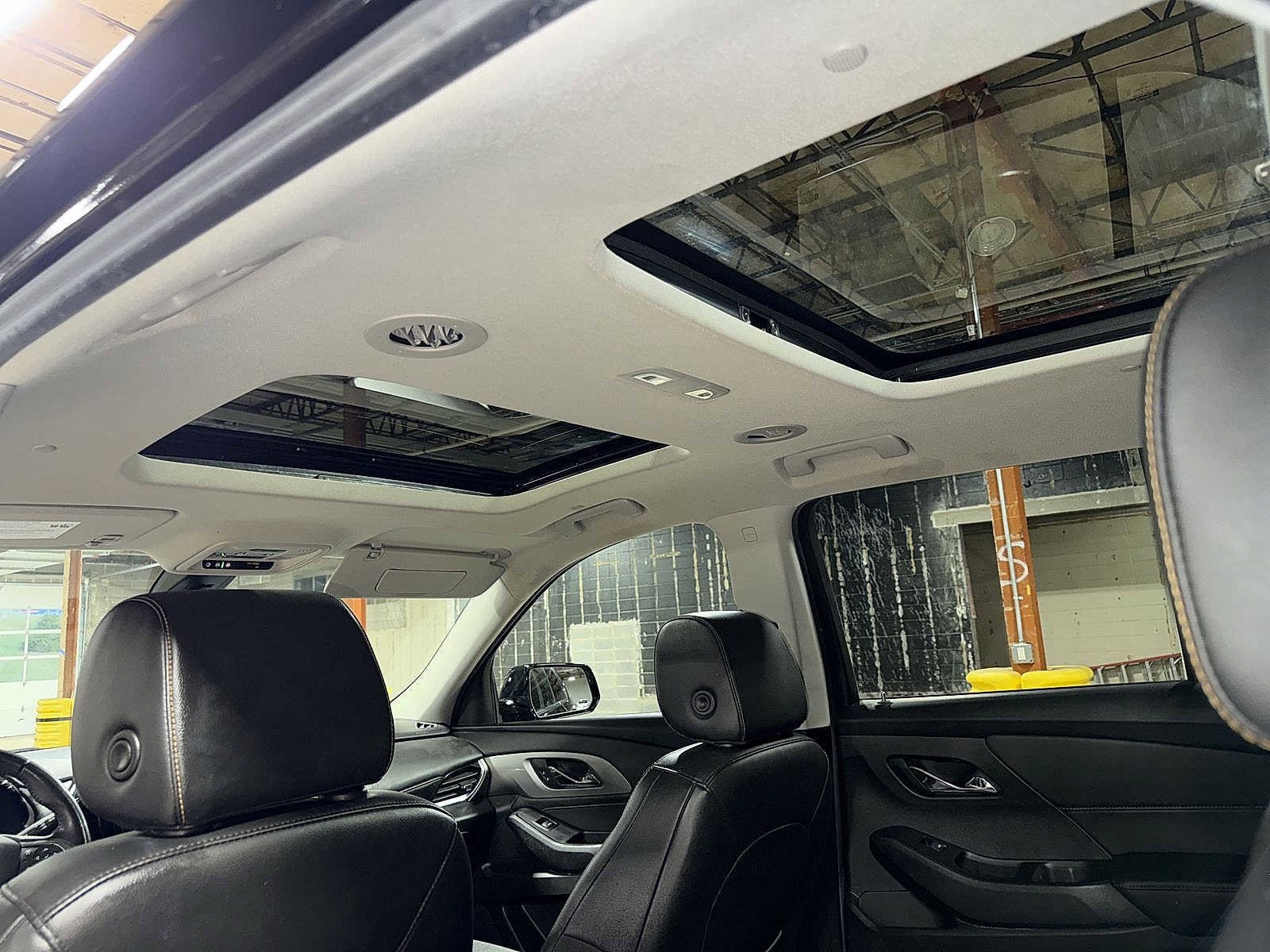 Thumbnail: 2019 Chevrolet Traverse - 25