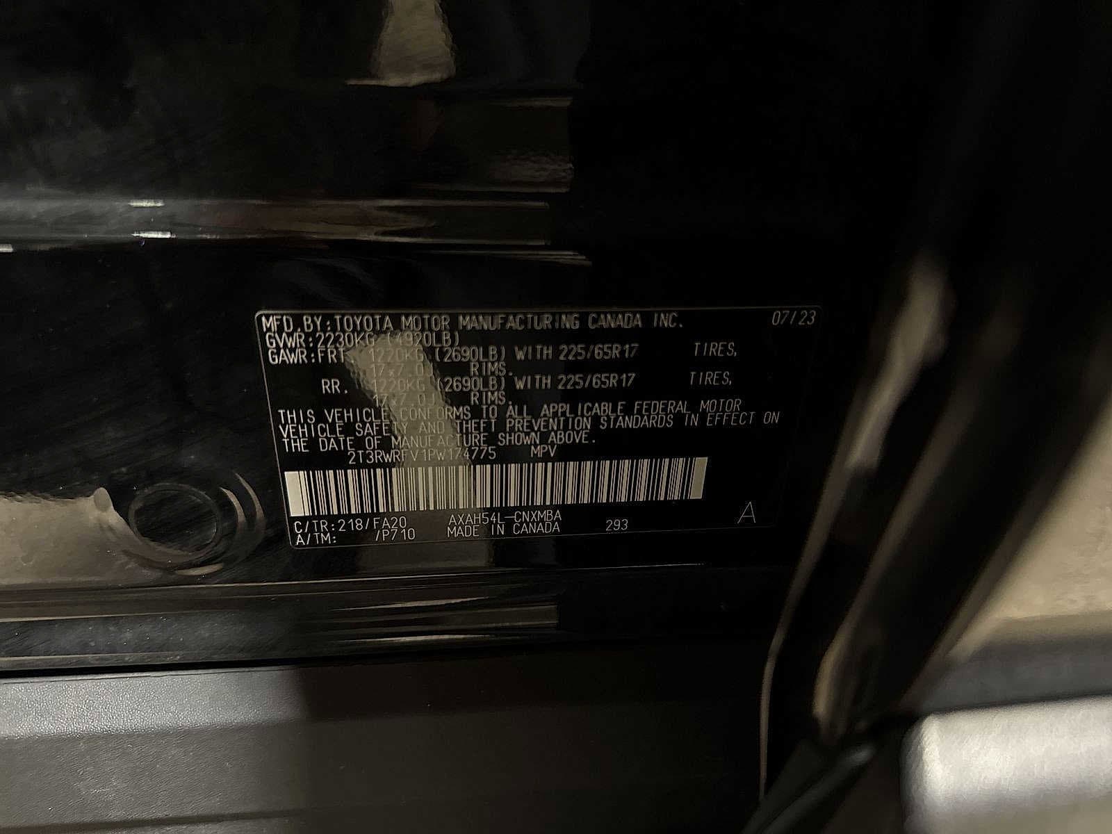 Thumbnail: 2023 Toyota RAV4 - 14