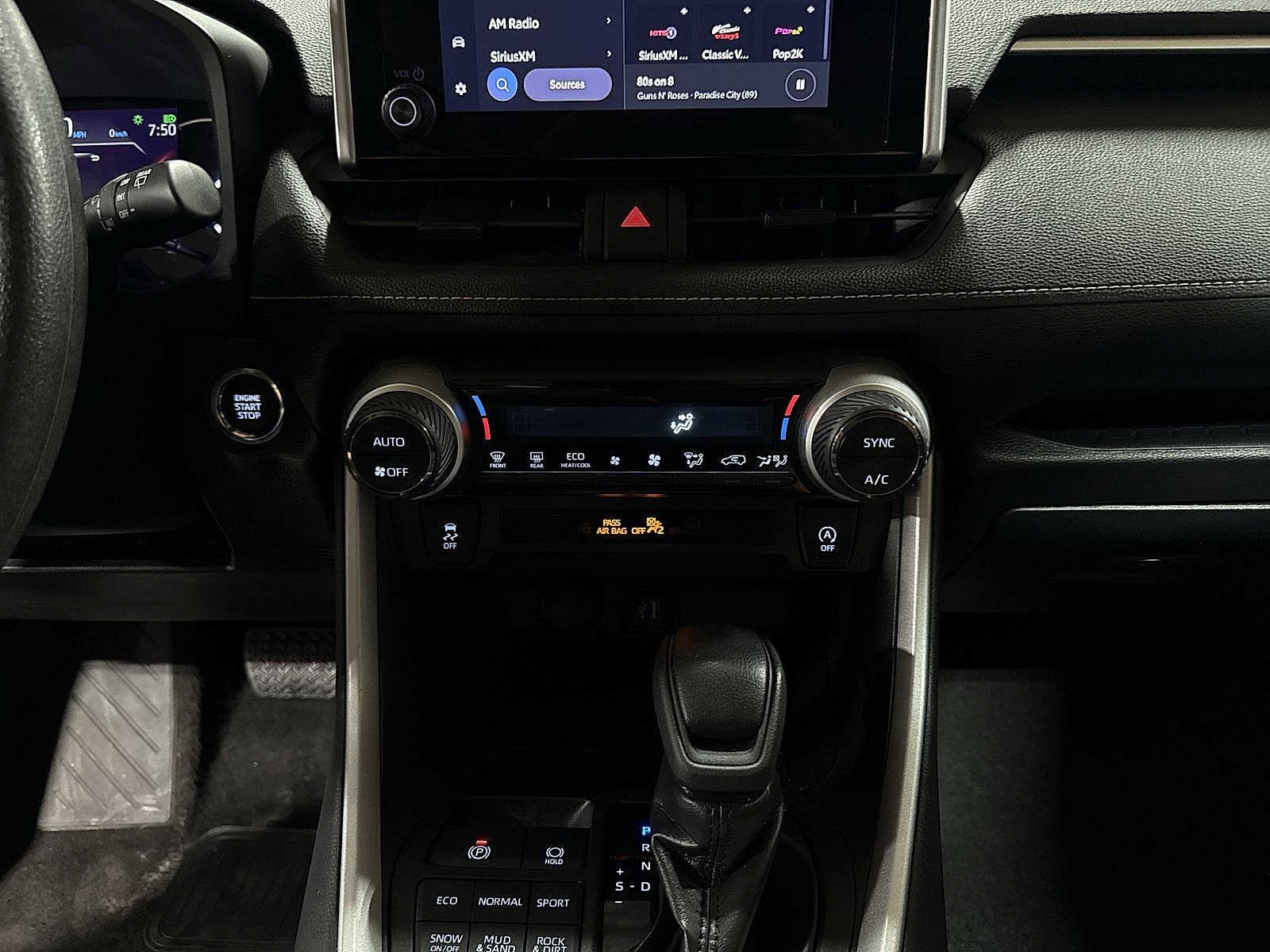 Thumbnail: 2024 Toyota RAV4 - 21