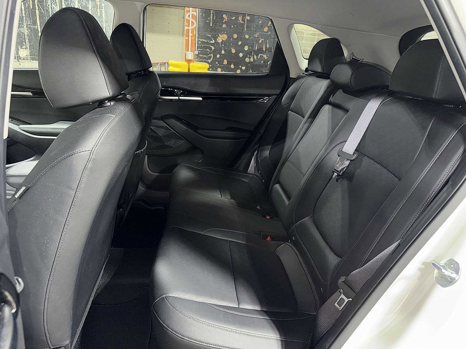 Thumbnail: 2022 Kia Seltos - 17