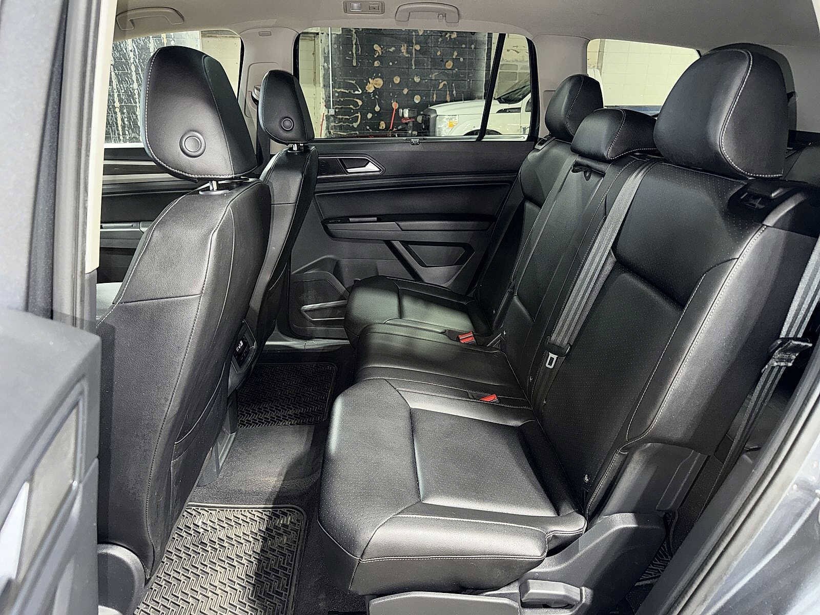 Thumbnail: 2019 Volkswagen Atlas - 17