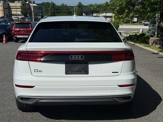 Thumbnail: 2022 Audi Q8 - 5