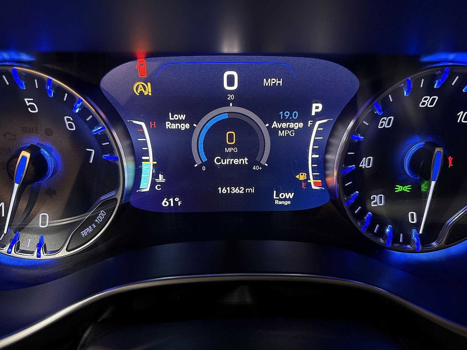 Thumbnail: 2019 Chrysler Pacifica - 20