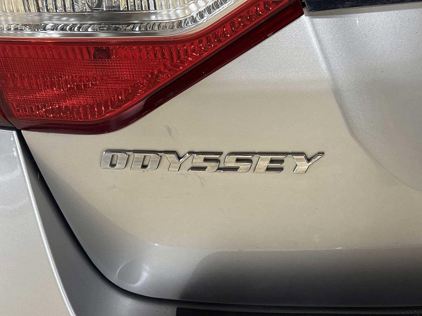 Thumbnail: 2012 Honda Odyssey - 27