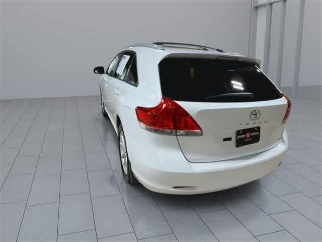 Thumbnail: 2010 Toyota Venza - 7