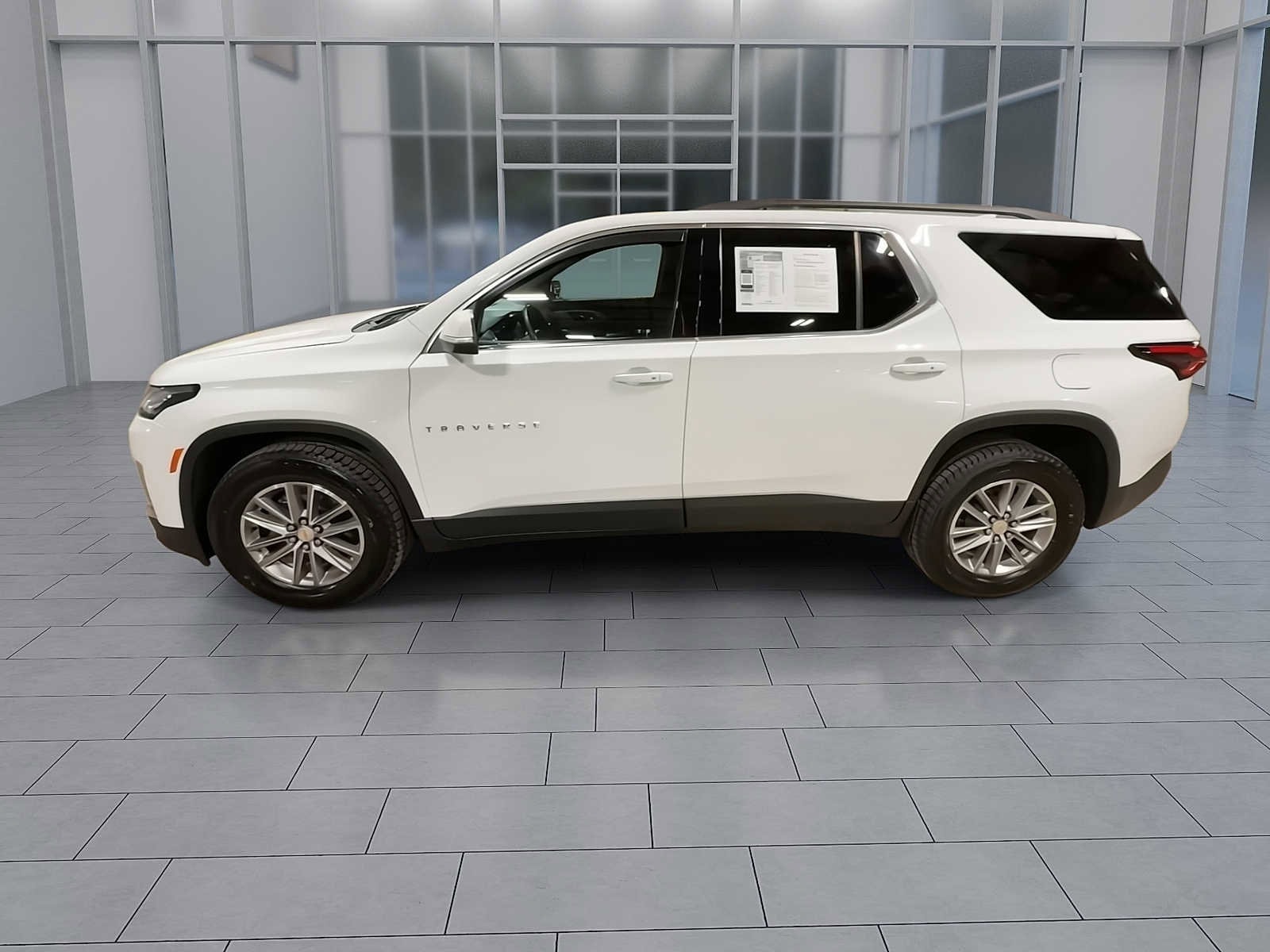 Thumbnail: 2023 Chevrolet Traverse - 5