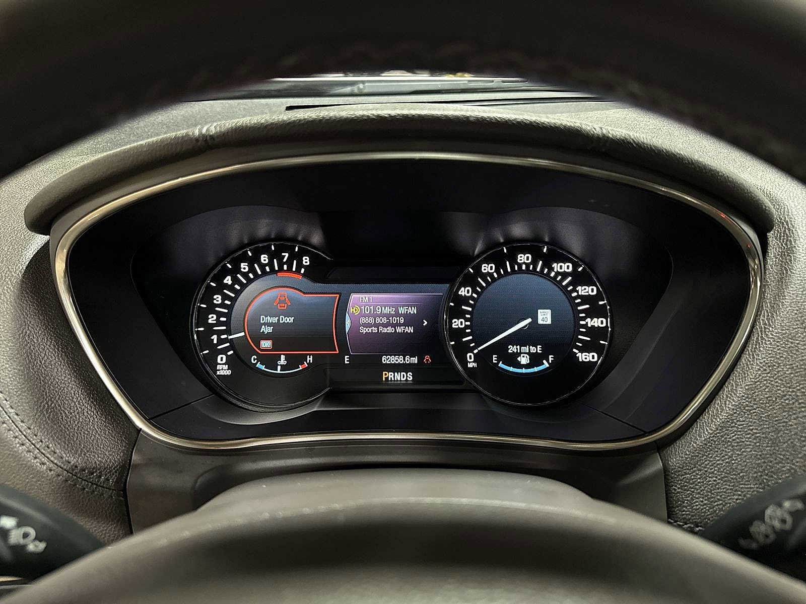 Thumbnail: 2016 Lincoln MKX - 33