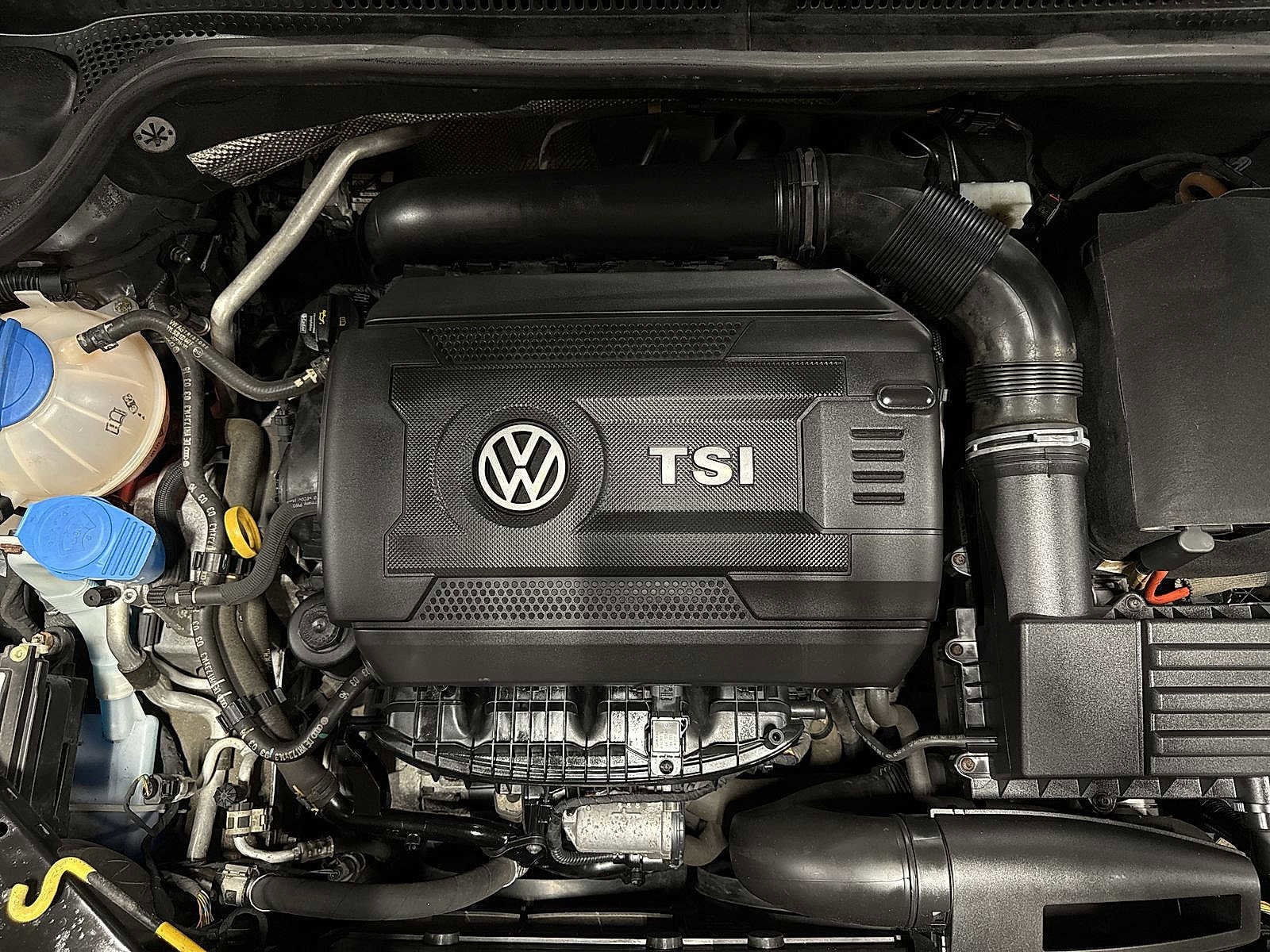 Thumbnail: 2016 Volkswagen Jetta - 12