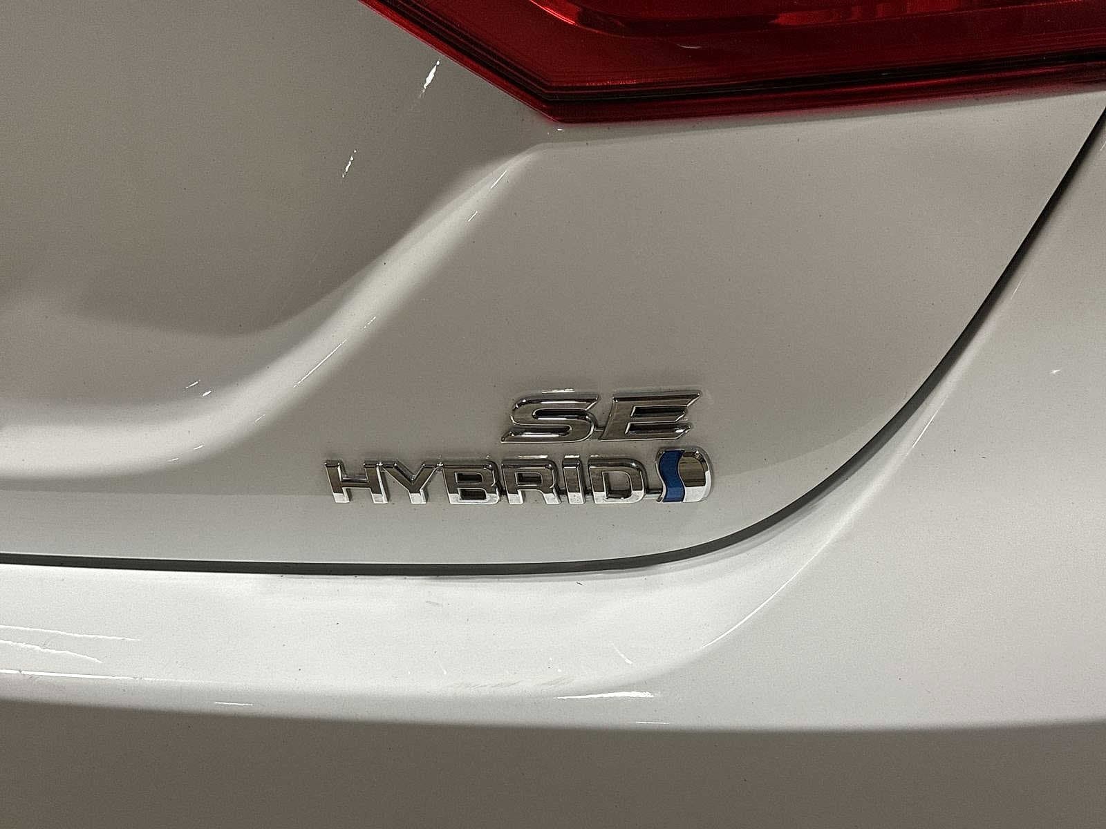 Thumbnail: 2020 Toyota Camry - 27