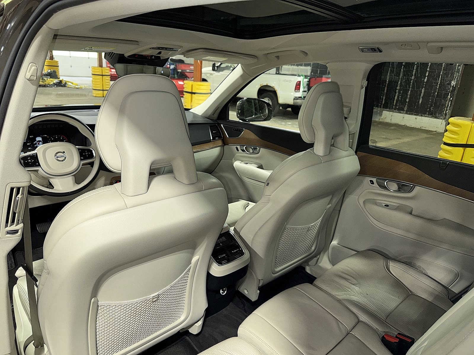 Thumbnail: 2018 Volvo XC90 - 28