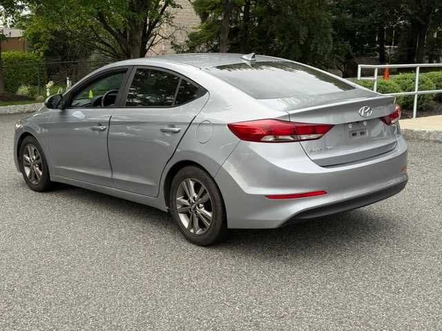 Thumbnail: 2017 Hyundai Elantra - 6
