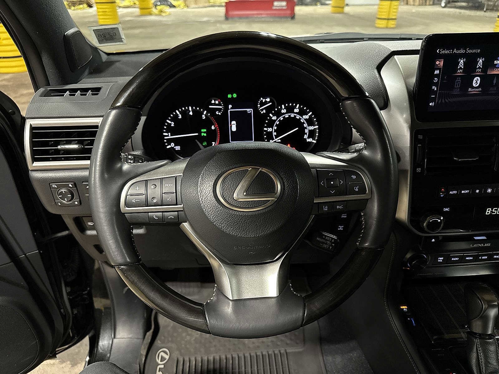 Thumbnail: 2023 Lexus GX - 19