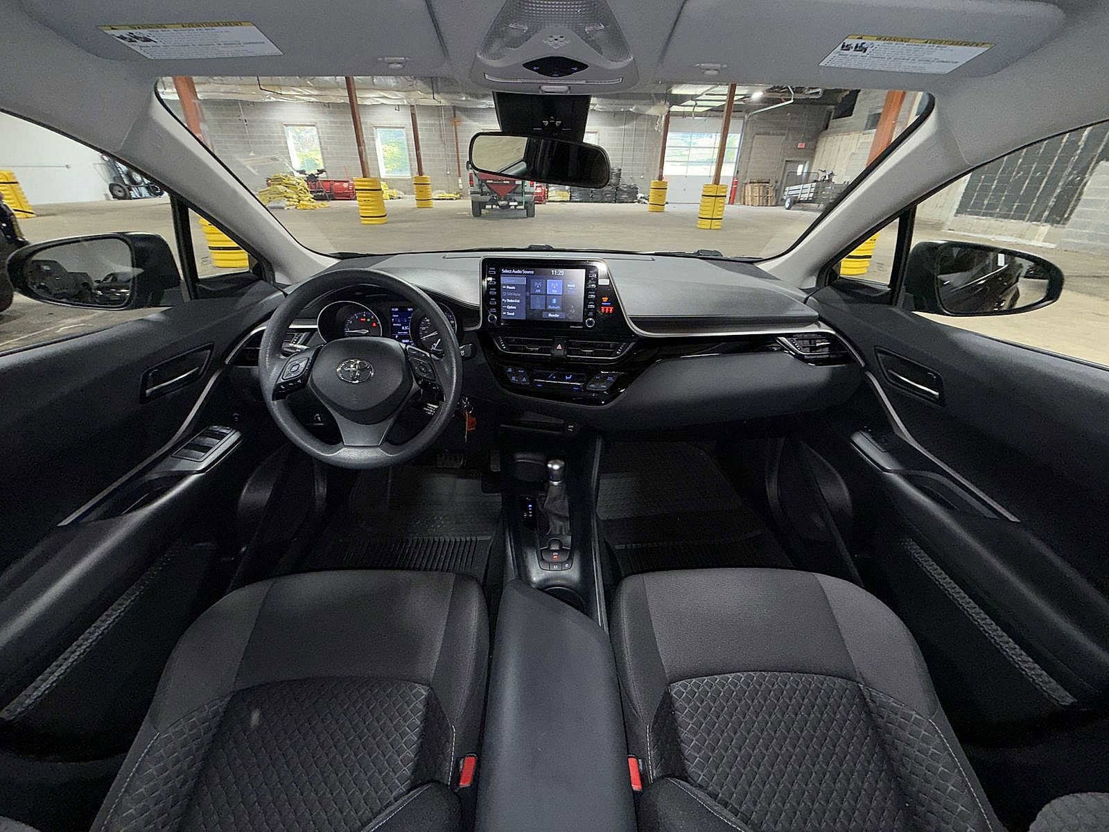 Thumbnail: 2021 Toyota C-HR - 10