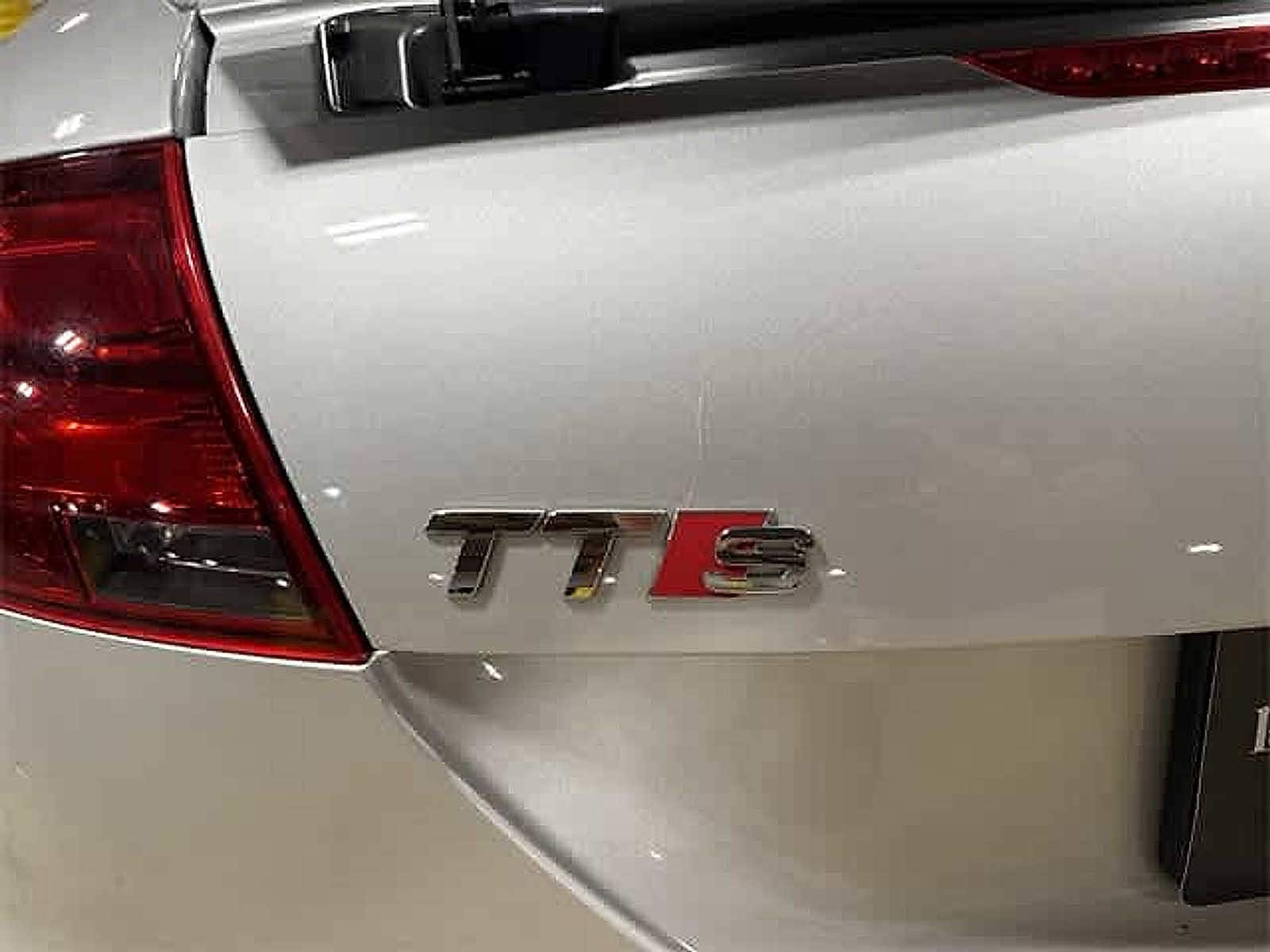 Thumbnail: 2012 Audi TTS - 32