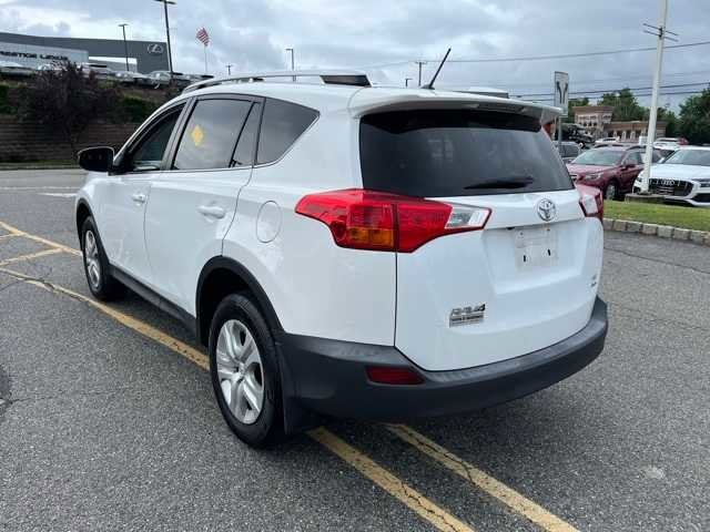 Thumbnail: 2015 Toyota RAV4 - 6