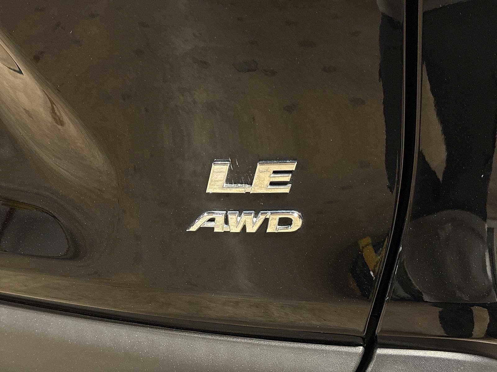 Thumbnail: 2023 Toyota RAV4 - 25