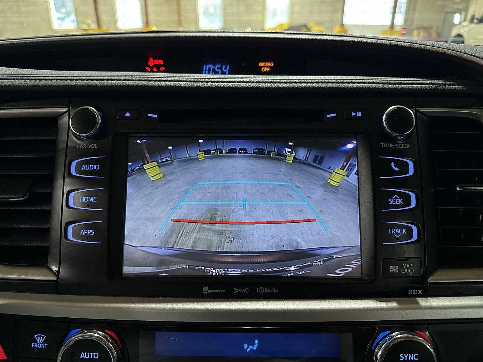 Thumbnail: 2019 Toyota Highlander - 27