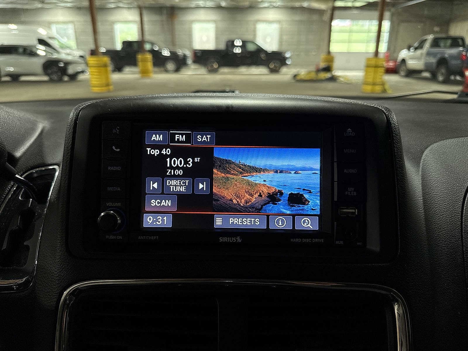 Thumbnail: 2019 Dodge Grand Caravan - 21