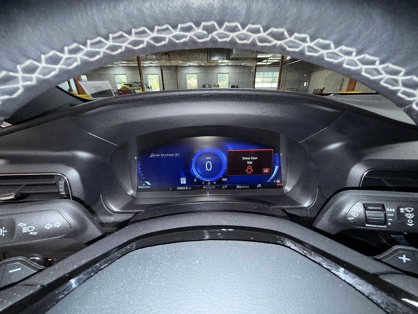 Thumbnail: 2022 Ford Explorer - 39