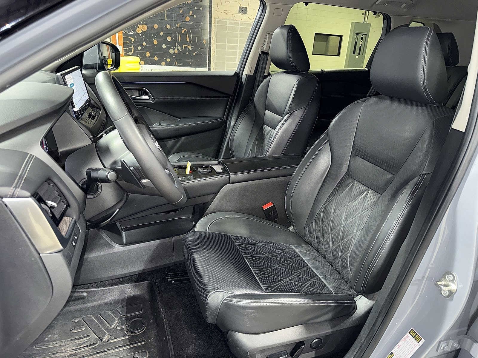 Thumbnail: 2024 Nissan Rogue - 15