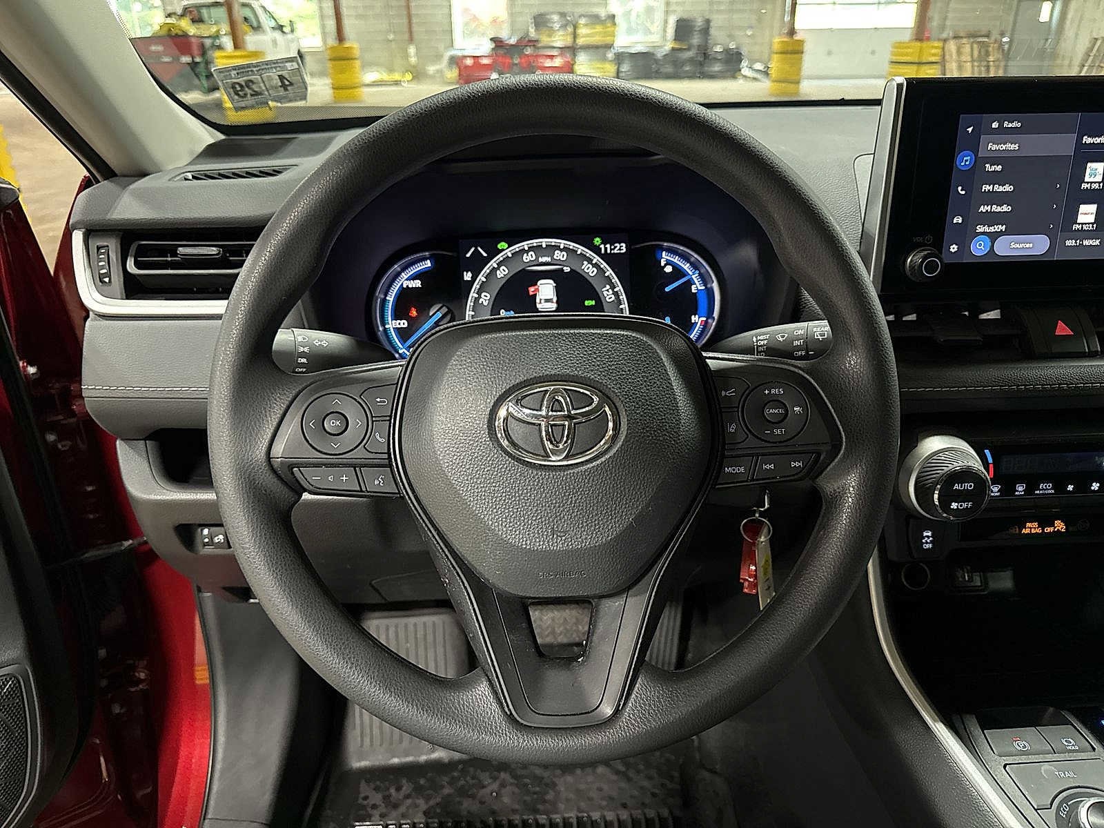 Thumbnail: 2024 Toyota RAV4 - 18